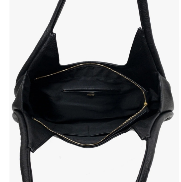 SOLD OUT! CIRCLE TOTE BAG IN BLACK or CREAM - Picture 4 of 6